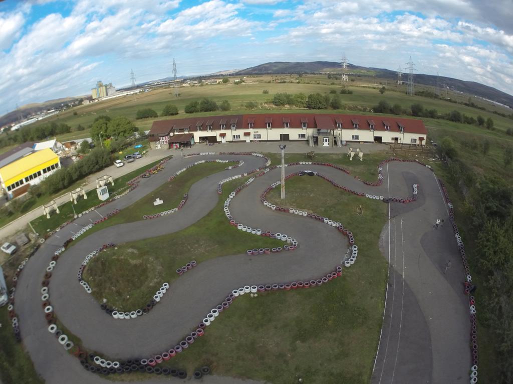 Appartamento Speedhouse Alba Iulia Esterno foto